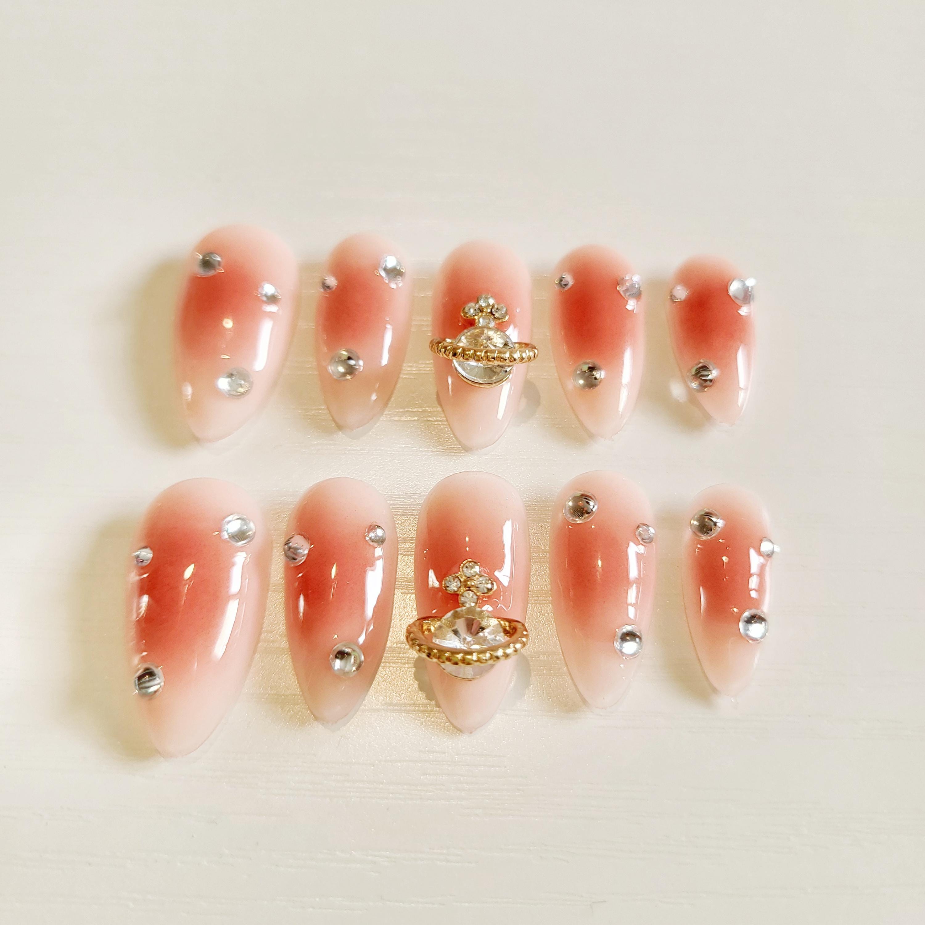 Press on nails Faux ongles inspiration Vivienne Westwood