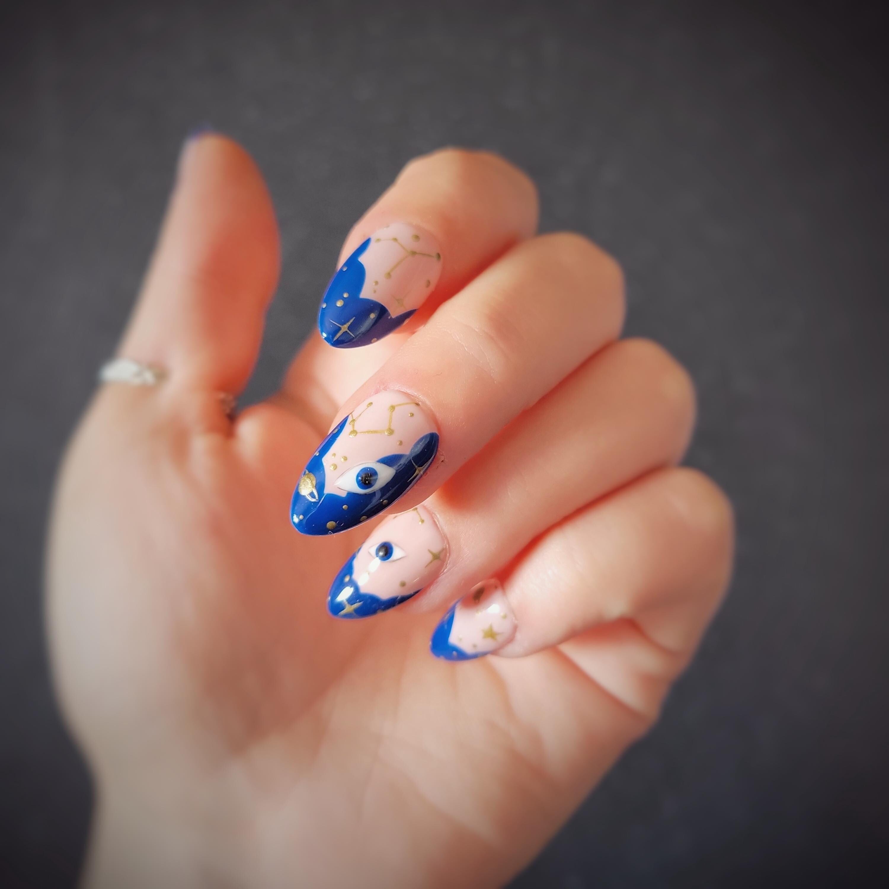 Press on nails Faux ongles Halloween mystic astrologie